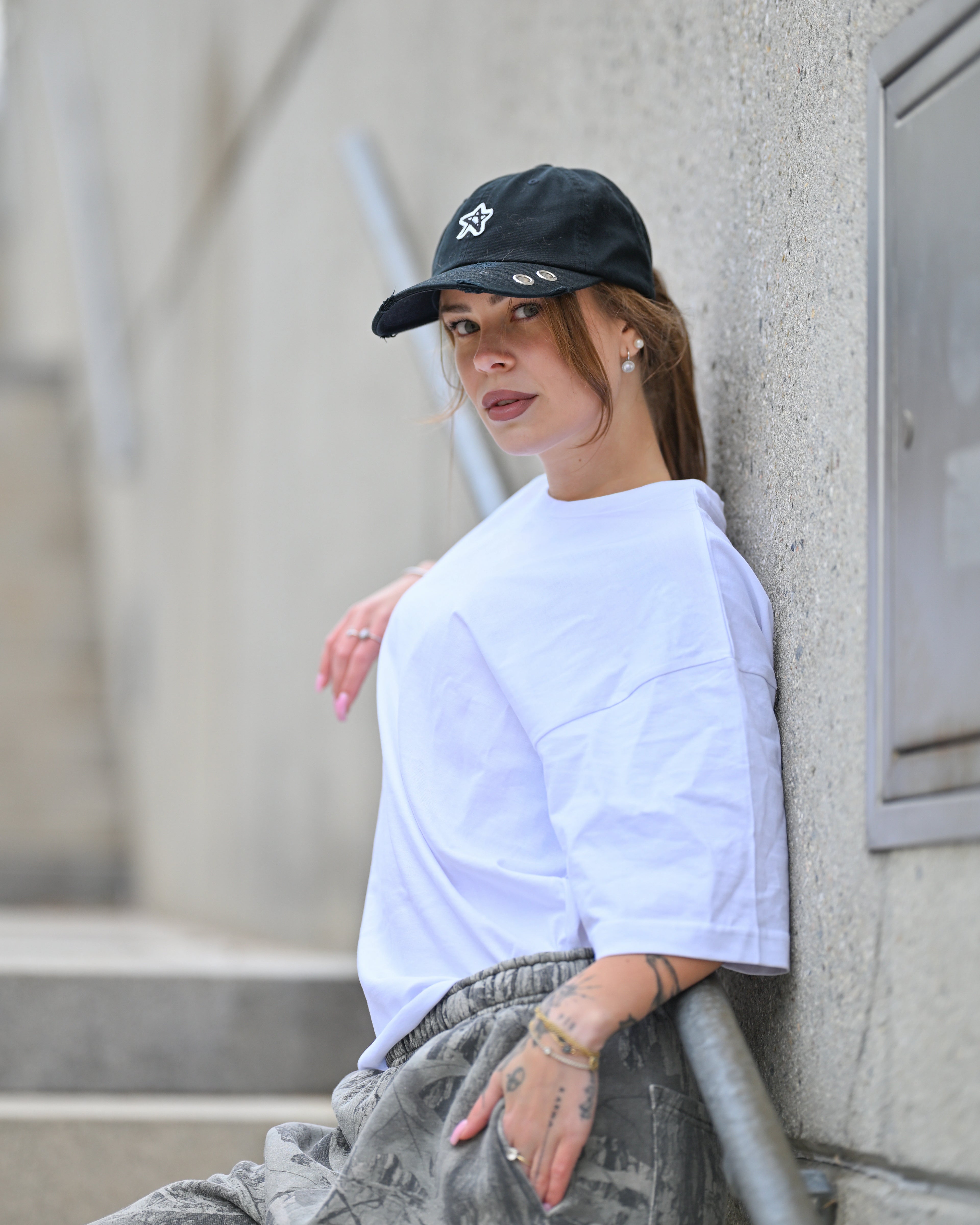 Distressed Star Cap